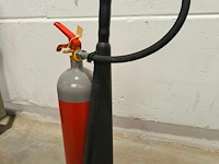 1x co2 snelblusser 5kg - afbeelding 8 van  9