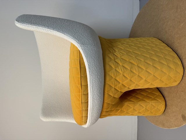 1x design fauteuil geel showroommodel - afbeelding 5 van  8