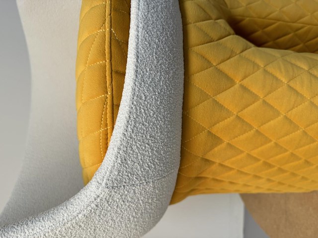 1x design fauteuil geel showroommodel - afbeelding 2 van  8