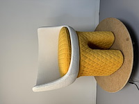 1x design fauteuil geel showroommodel