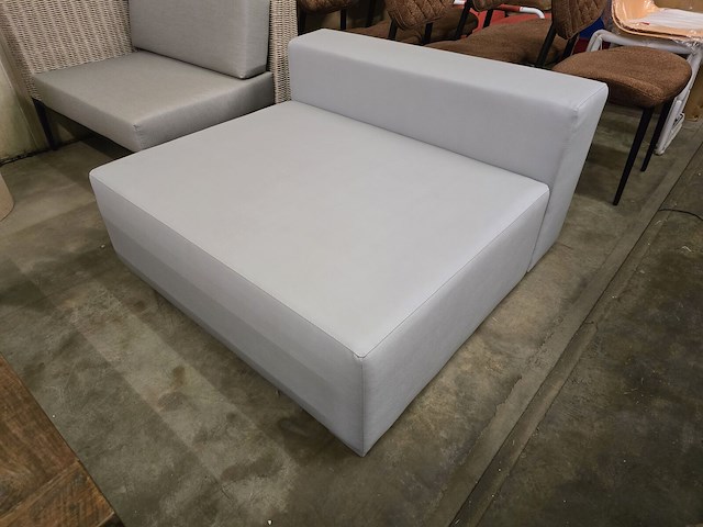 1x design lounge back cubik ice outdoor met 3 kussens - afbeelding 2 van  4