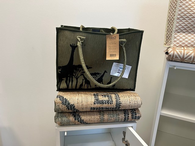 1x design tapijt in design tas fab2 - afbeelding 1 van  3