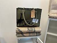 1x design tapijt in design tas fab2 - afbeelding 1 van  3