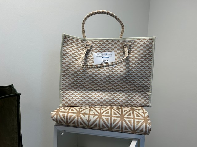 1x design tapijt in design tas fab2 - afbeelding 1 van  3