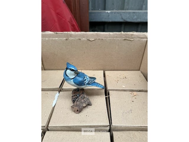 1x doos met ±24 st vogeltjes op stokje - afbeelding 1 van  3