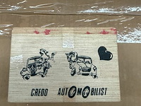 1x doos met binnenwerk thermosfles + onderleggers + div - afbeelding 3 van  5