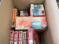 1x doos met div luchtfilters k&n - afbeelding 1 van  3