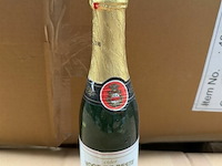 1x doos met kleine bedrukte flesjes - afbeelding 2 van  4