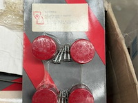 1x doos met meubelknoppen - afbeelding 2 van  4