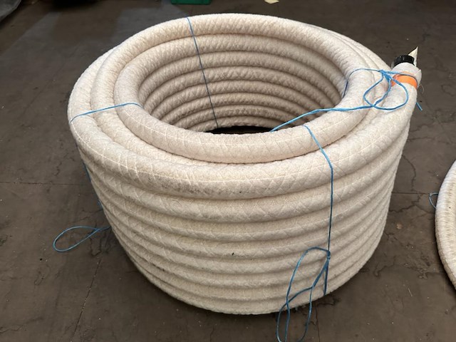 1x draineerdarm geotextiel 50lm - dia 50 - afbeelding 1 van  1
