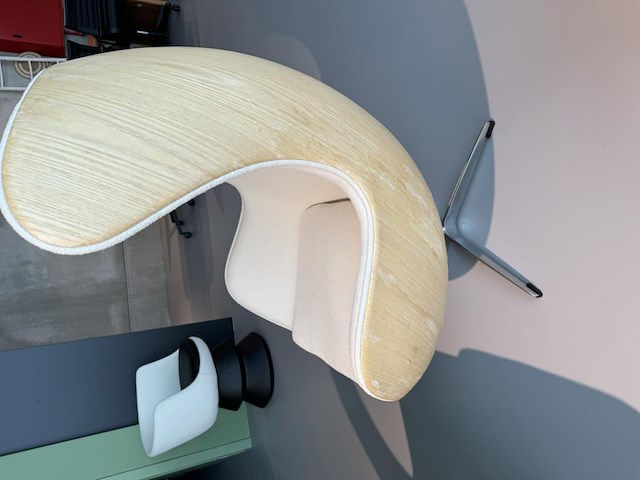 1x egg chair wit licht hout - afbeelding 3 van  7