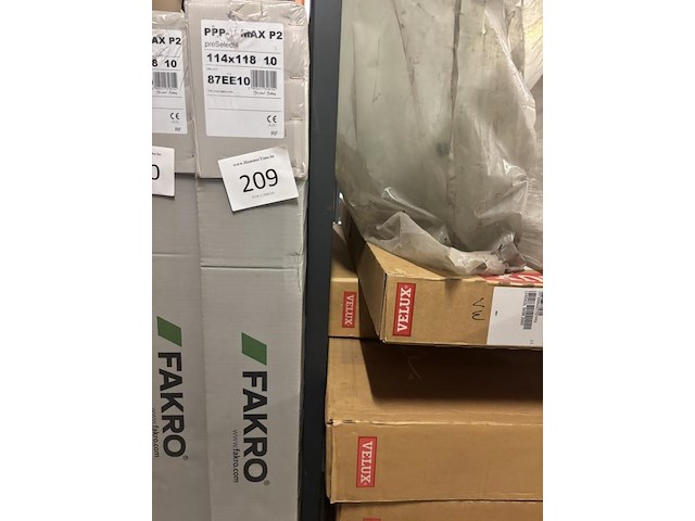 1x fakro ppp-v max p2 114x118 - afbeelding 1 van  2
