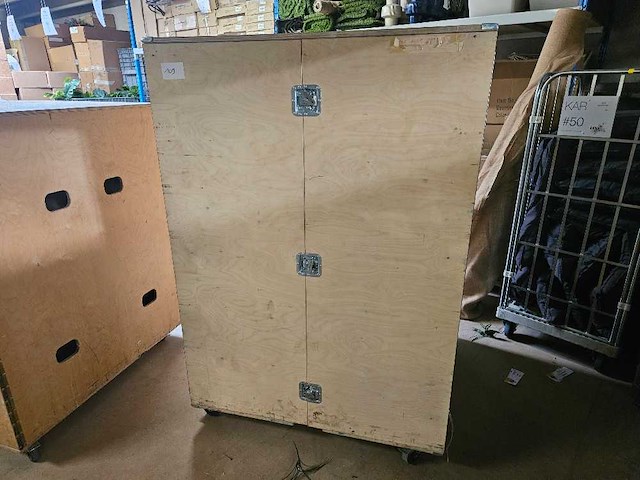 1x flightcase 120x120x178cm berk 18mm - afbeelding 1 van  3