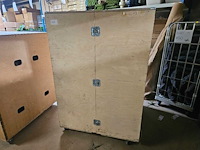 1x flightcase 120x120x178cm berk 18mm - afbeelding 1 van  3
