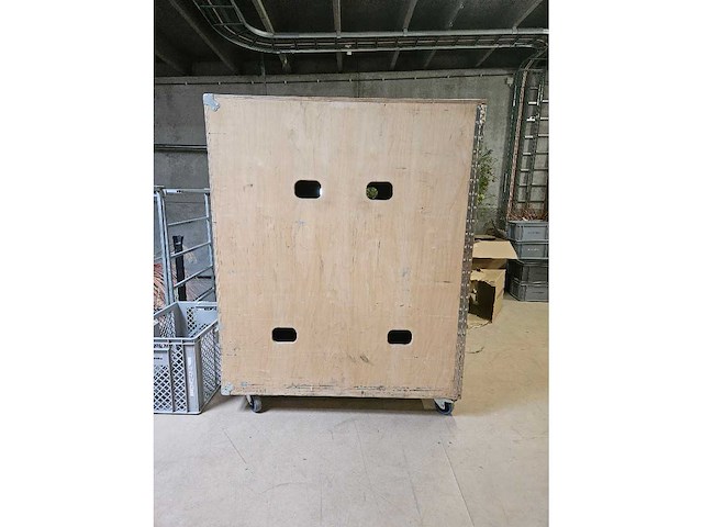 1x flightcase berk 18mm - 120cm x 120cm x 152cm - afbeelding 2 van  7