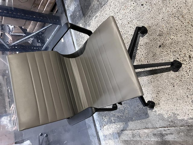 1x grijs design bureaustoel - afbeelding 1 van  6