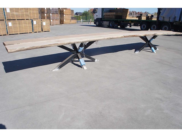 1x hardhouten buitentafel - afbeelding 1 van  5