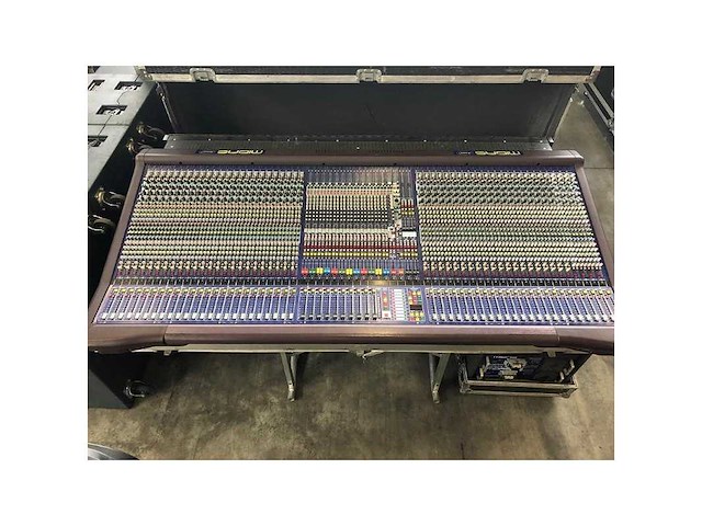 1x heritage h3000 foh + 2 x psu for h3000 + flightcase - afbeelding 1 van  1