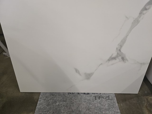 1x keramiek blad white carrara glossy 90x90x1 - afbeelding 3 van  8