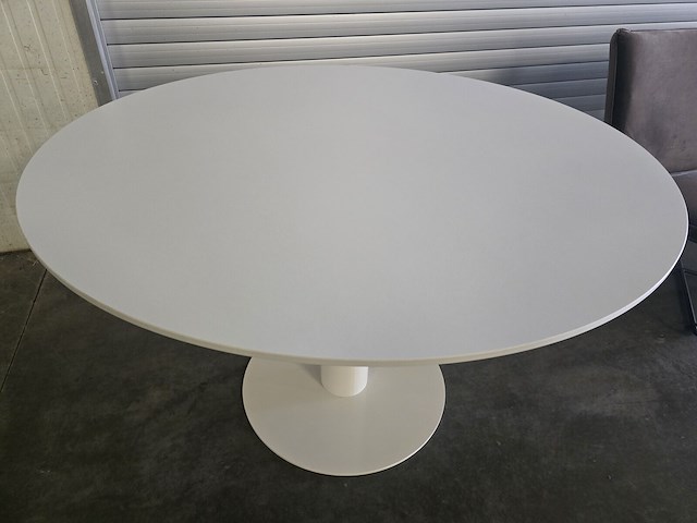 1x keramiek tafel rond wit 120x120 - afbeelding 10 van  10