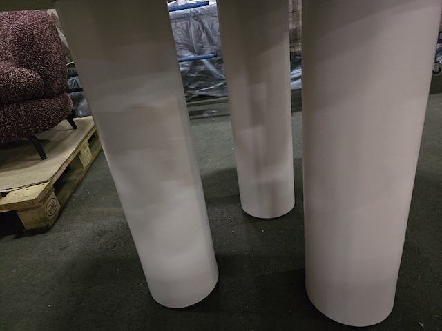 1x keramiek tafel rond wit 130x130 - afbeelding 6 van  6