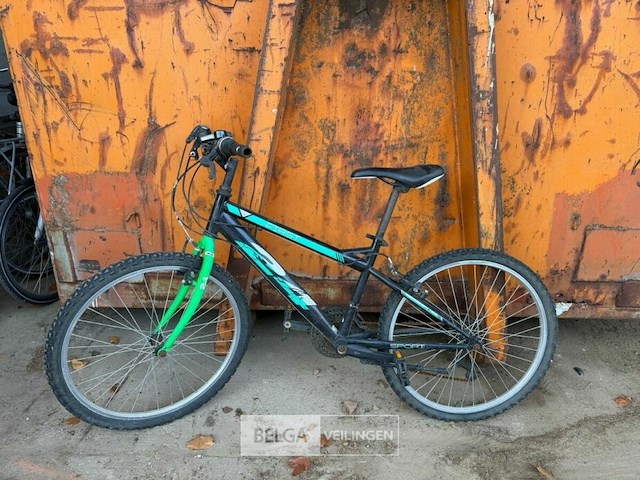1x kinder mountainbike - afbeelding 1 van  1