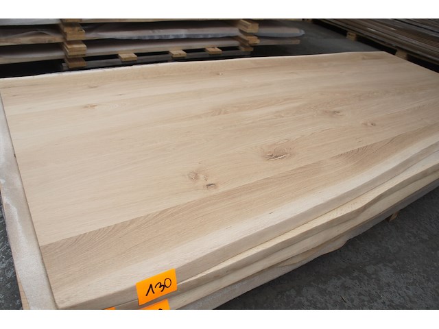 1x massief eiken tafelblad boomstameffect 2m40 - afbeelding 1 van  3