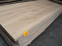 1x massief eiken tafelblad boomstameffect 2m50 - afbeelding 1 van  4