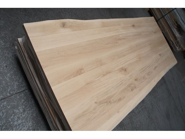 1x massief eiken tafelblad boomstameffect 2m50 - afbeelding 2 van  4