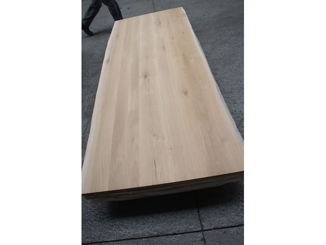 1x massief eiken tafelblad boomstameffect 2m50 - afbeelding 3 van  4