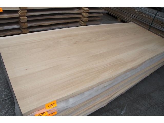 1x massief eiken tafelblad boomstameffect 2m50 - afbeelding 1 van  4
