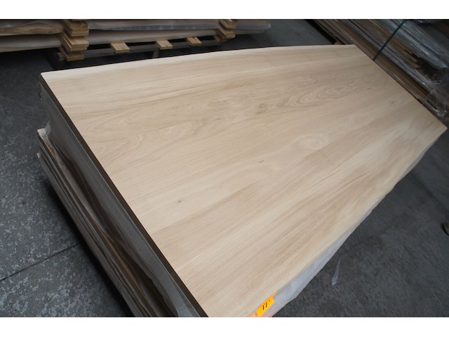 1x massief eiken tafelblad boomstameffect 2m50 - afbeelding 2 van  4