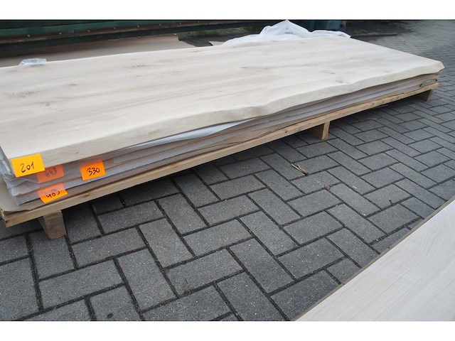 1x massief eiken tafelblad boomstameffect 3m - afbeelding 2 van  6