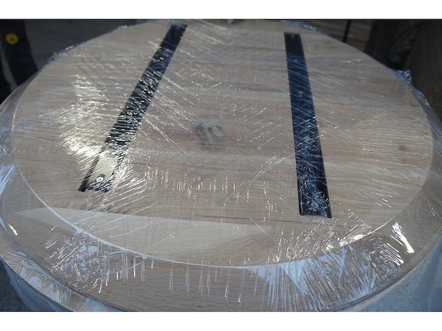 1x massief eiken tafelblad rond 1m - afbeelding 2 van  2