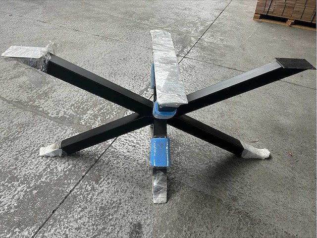 1x metalen onderstel "matrix" groot - afbeelding 1 van  3