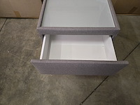 1x nachtkastje in stof met lade en glasblad 50x50x46h - afbeelding 4 van  4