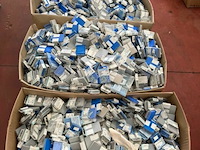 1x pallet met div bouten, schroeven en moeren - afbeelding 2 van  5
