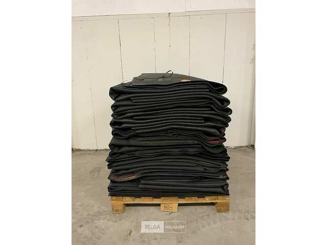 1x pallet retour droogloop matten - afbeelding 1 van  4