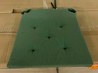 1x pallet stoelkussens circa 120 stuks