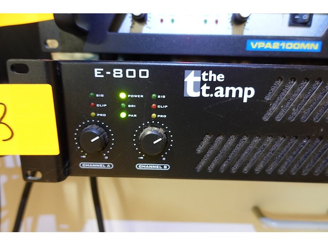 1x power amplifier the t.amp - afbeelding 2 van  2