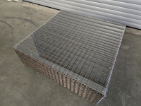1x salontafel rottan met glazen blad 105x105x35h - afbeelding 3 van  4
