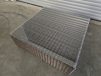 1x salontafel rottan met glazen blad 105x105x35h - afbeelding 3 van  4