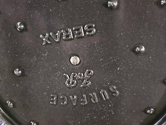 1x serax - surface - kookpot gietijzer zwart 3cm - afbeelding 4 van  4
