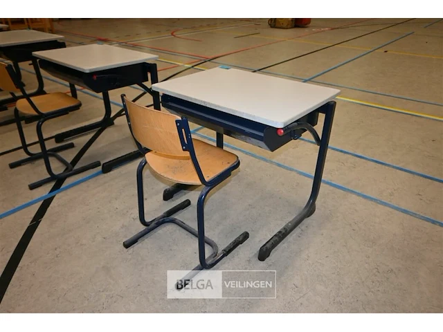 1x set van schoolbank met stoel - afbeelding 3 van  5
