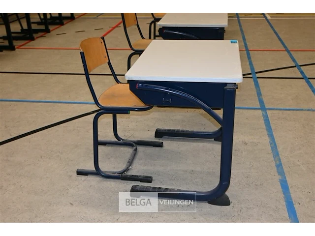 1x set van schoolbank met stoel - afbeelding 2 van  5
