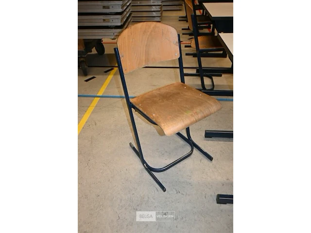 1x set van schoolbank met stoel - afbeelding 5 van  5