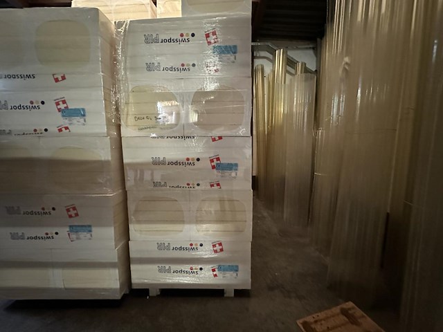 1x stapel swissport pir isolatie - afbeelding 1 van  1
