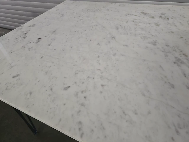 1x tafel vierkant 90x90 met wit marmeren blad - afbeelding 4 van  4