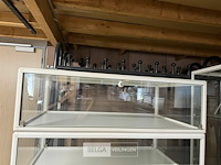 1x tentoonstellingskast (vitrine) - afbeelding 3 van  4