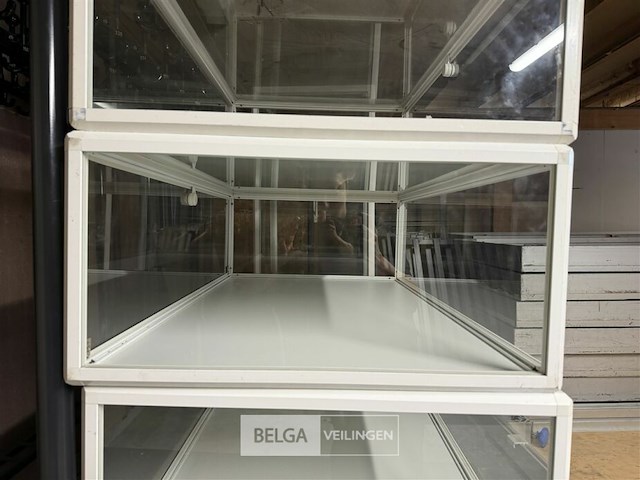 1x tentoonstellingskast (vitrine) - afbeelding 4 van  4